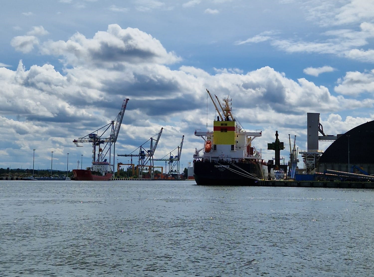 Zgłaszanie Roszczeń w&nbsp;gospodarce morskiej według Czerwonej Księgi FIDIC 